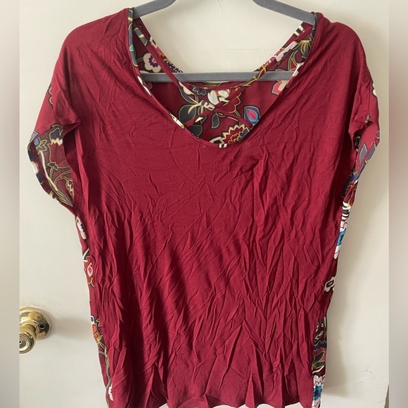 Blouse‎ - Picture 3 of 3